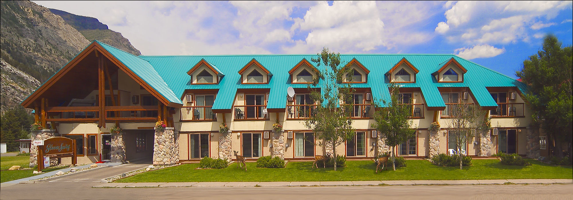 Waterton Glacier Suites Exterior foto